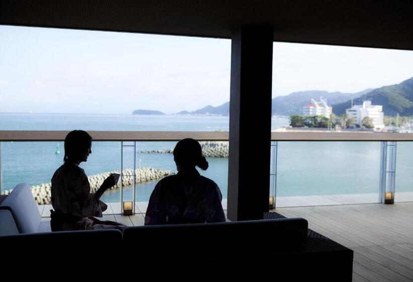 스탠다드 룸, Nagisa-no-sho Hanagoyomi