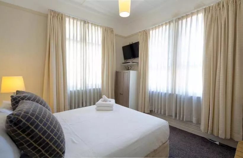 Standard-huone Jaettu Kylpyhuone, Neutral Bay Lodge