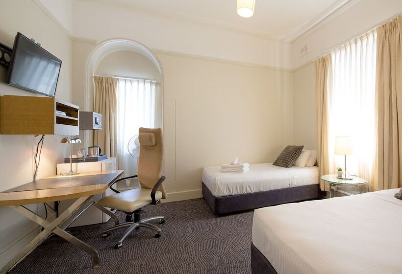 اتاق استاندارد, Neutral Bay Lodge