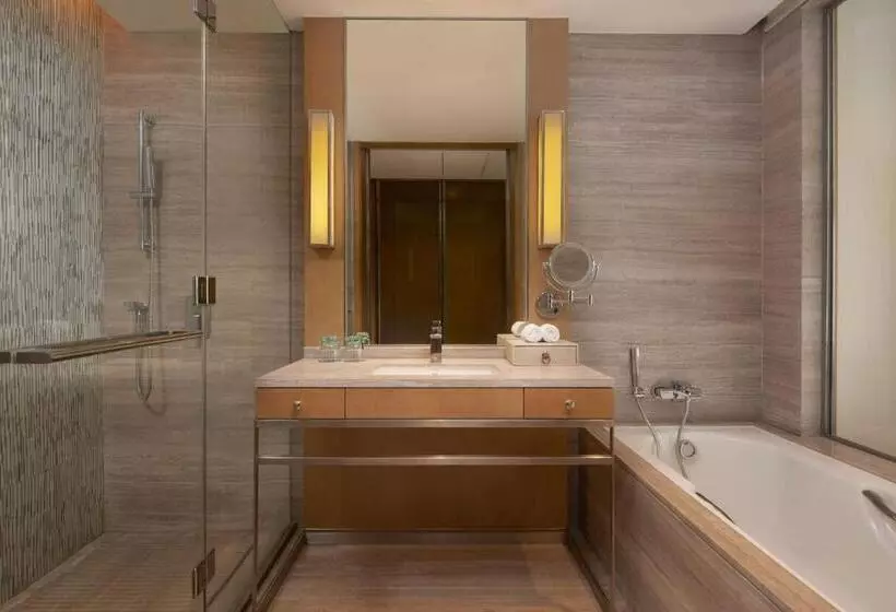 キングサイズベッドのスタンダードルーム, The Westin Haikou