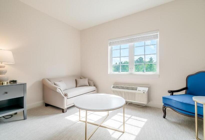 غرفة قياسية سرير كينج, Chateau Renault