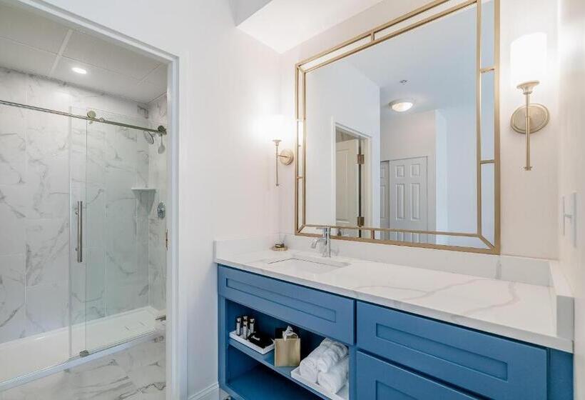 غرفة قياسية سرير كينج, Chateau Renault