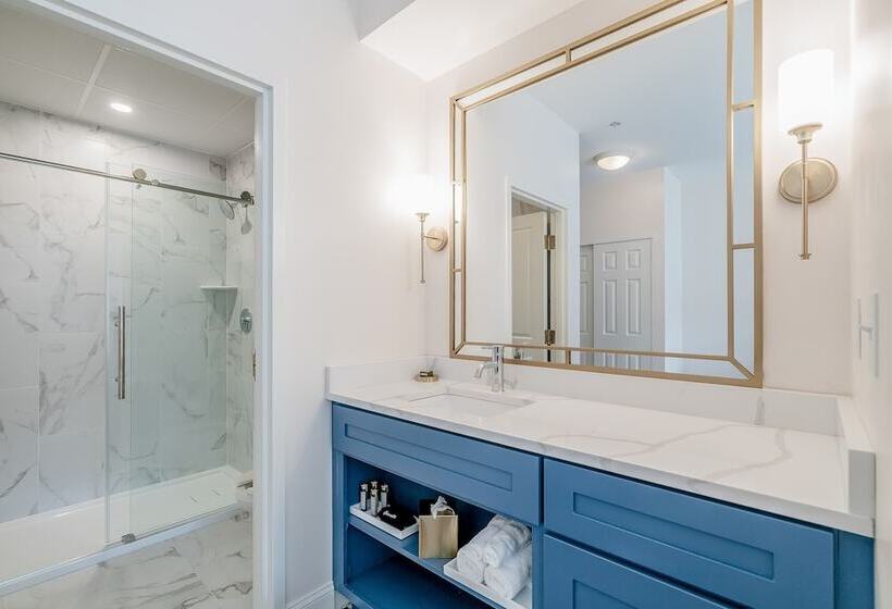 غرفة قياسية, Chateau Renault