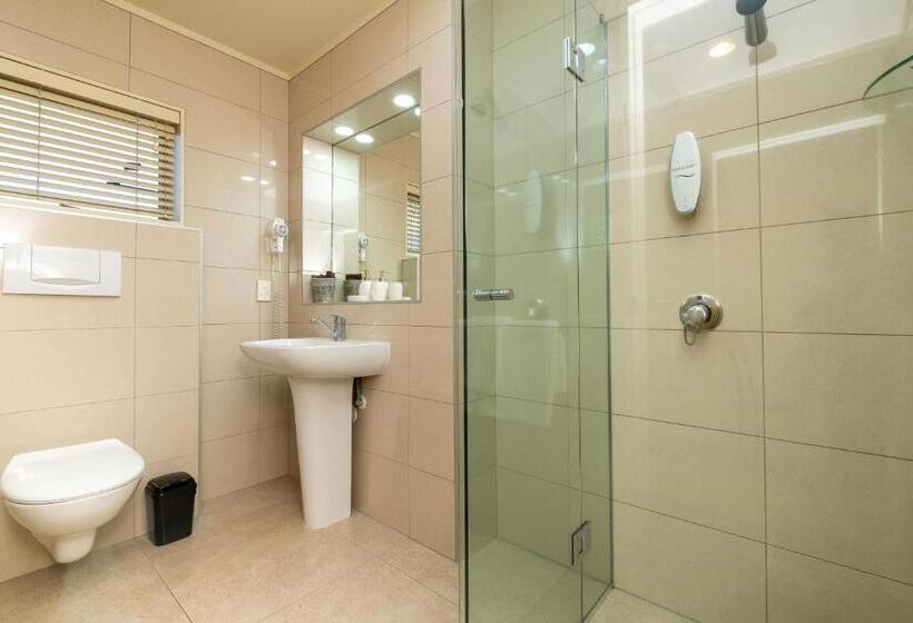 סוויטה אקזקיוטיב, Motel De La Mer