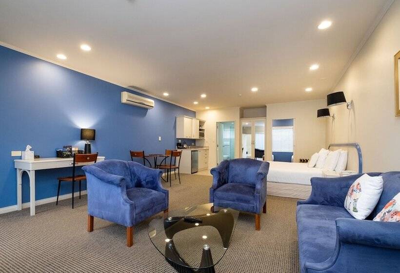 סוויטה אקזקיוטיב, Motel De La Mer