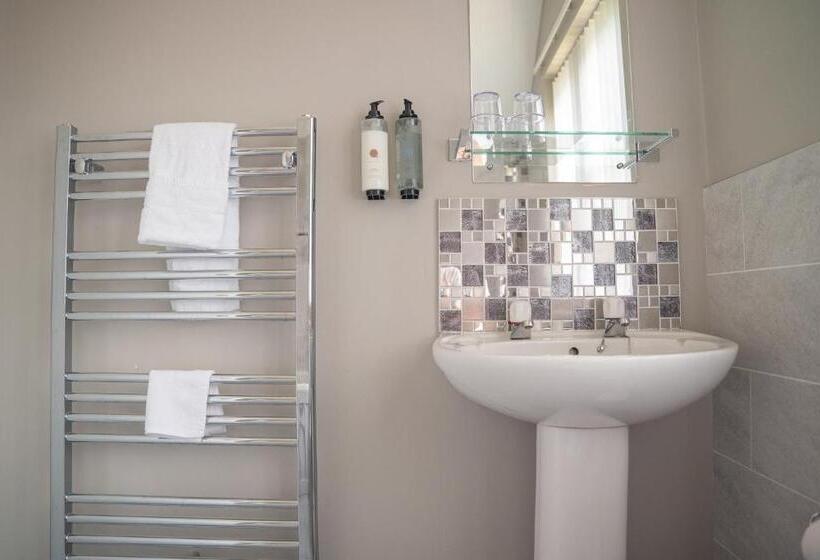 غرفة قياسية مطلّة علي الحديقة, The Briers Country House