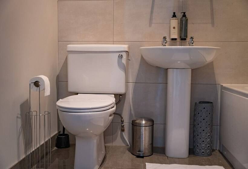 חדר סטנדרט נוף להרים, The Briers Country House