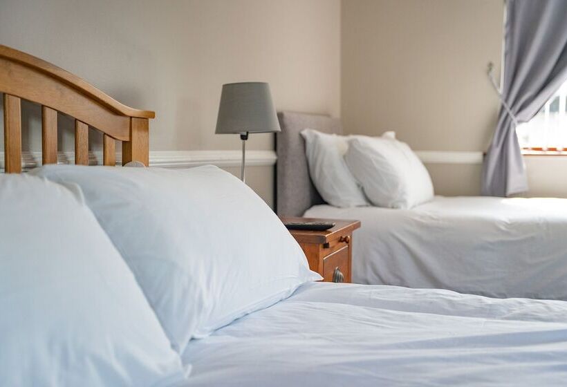 غرفة قياسية مطلّة علي الحديقة, The Briers Country House