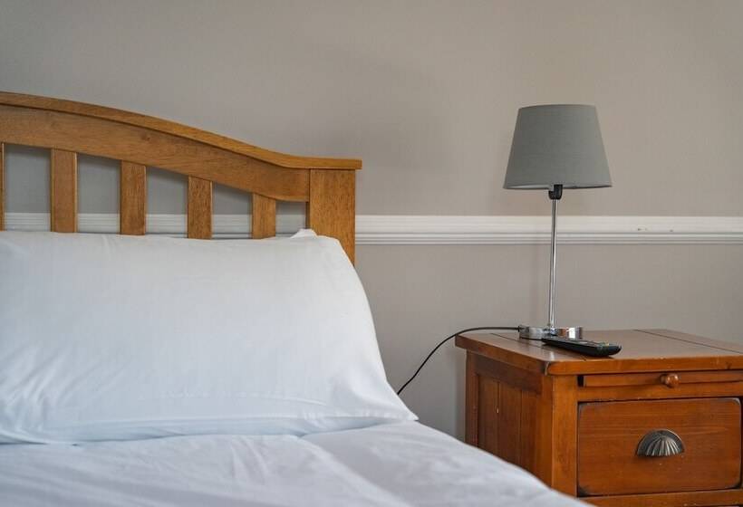 غرفة قياسية مطلّة علي الحديقة, The Briers Country House