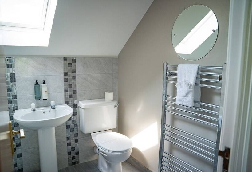 חדר סטנדרט, The Briers Country House