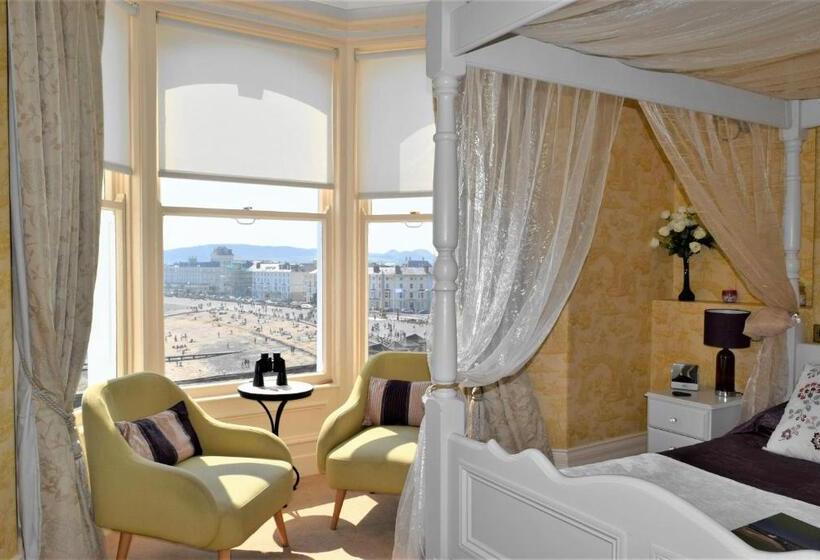 带大床的标准间, The View Guest House