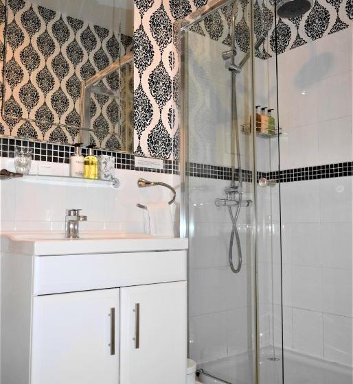 标准间, The View Guest House