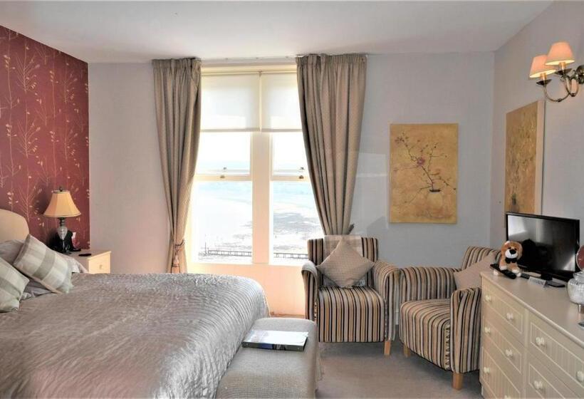 带海景的标准房, The View Guest House