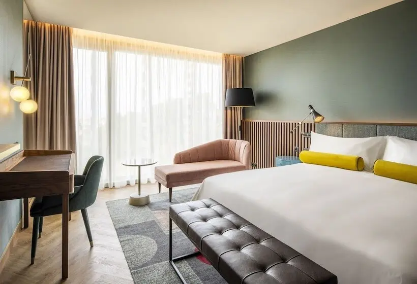 Executive Room