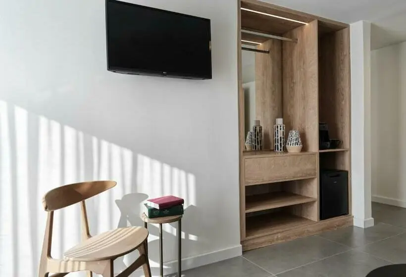 マウンテンビュースイート, Nlh Mati Seafront   Neighborhood Lifestyle Hotels
