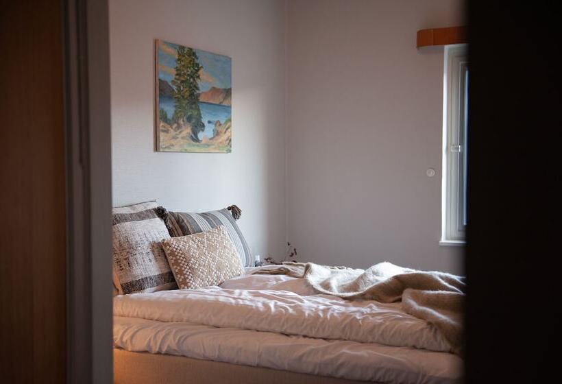 Номер Стандарт, L Nesbyen