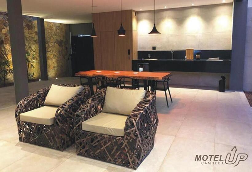 סוויטה נשיאותית, Motel Up