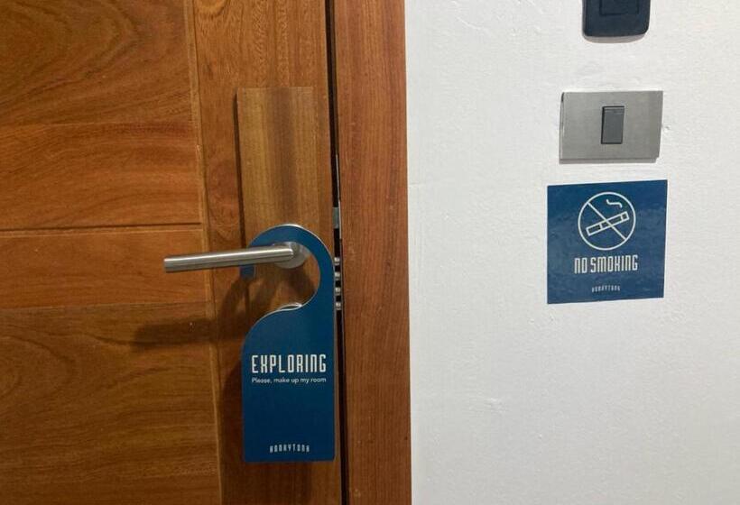 اتاق استاندارد سه نفره, Honky Tonk Punta Cana