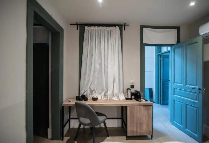 اتاق استاندارد با تخت بزرگ, Acron Athens