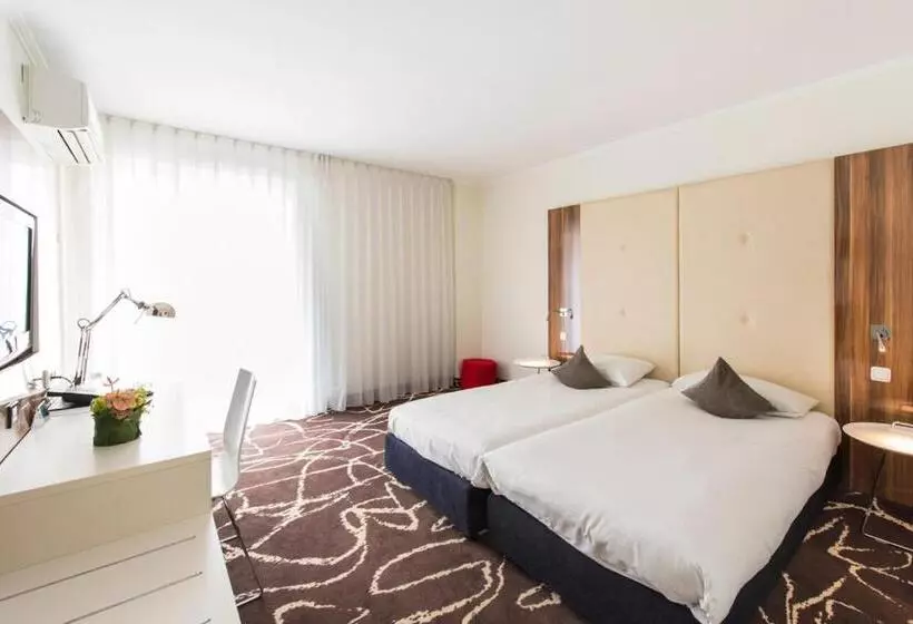 スタンダードルーム, Ambassador Hotel Frankfurt