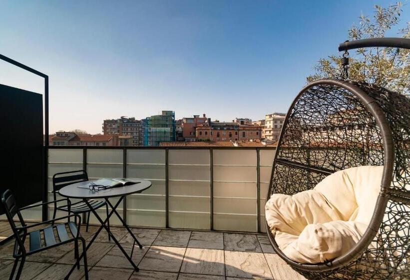 اتاق استاندارد با تراس, B&b Hotel Milano Sant Ambrogio
