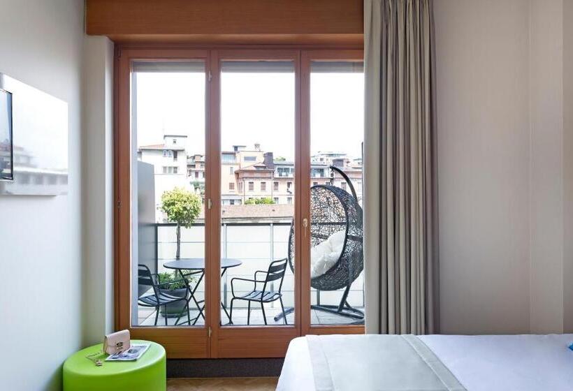 اتاق استاندارد با تراس, B&b Hotel Milano Sant Ambrogio