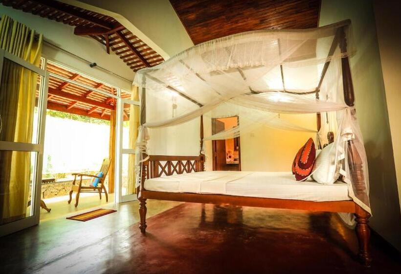 غرفة قياسية مزوَّدة بشُرفة, Beach Grove Villas