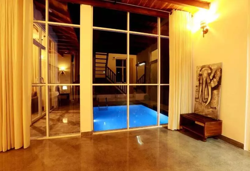 Sviitti Uima-allas, Beach Grove Villas