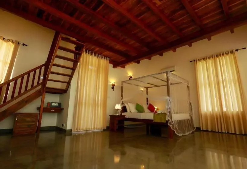 Sviitti Uima-allas, Beach Grove Villas