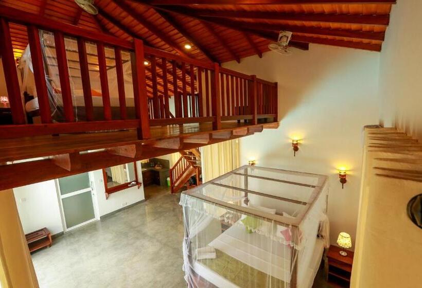 Люкс с Бассейном, Beach Grove Villas