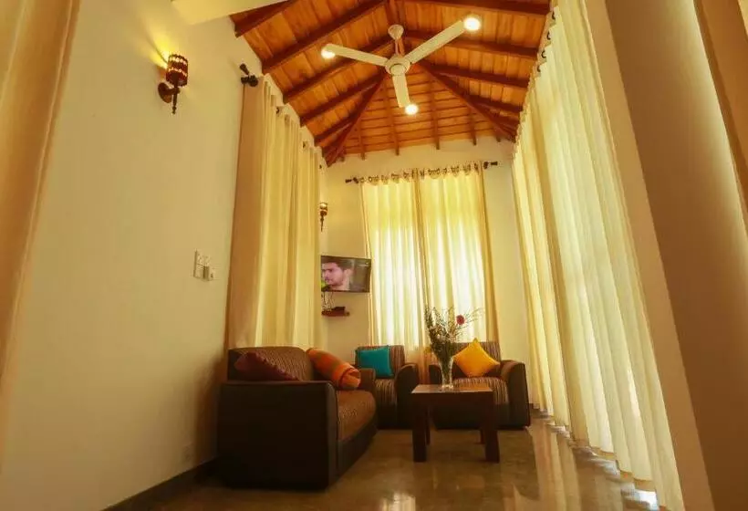 Sviitti Uima-allas, Beach Grove Villas