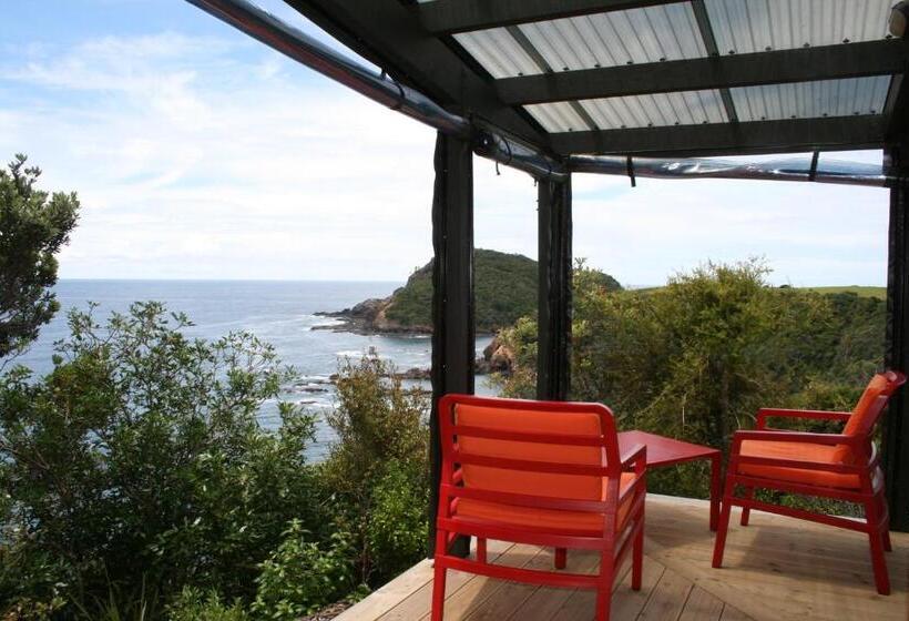 غرفة قياسية مطلّة علي البحر, The Lighthouse Lookout