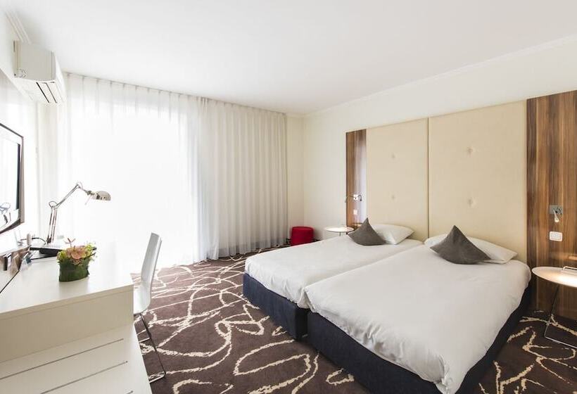 스탠다드 룸, Ambassador Hotel Frankfurt