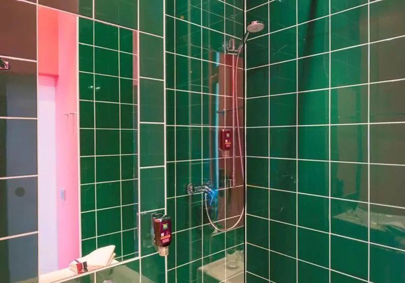 スタンダードシングルルーム, Ambassador Hotel Frankfurt
