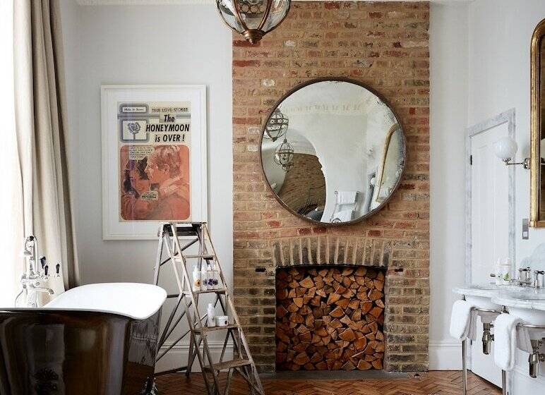 سوییت سوپریور, Artist Residence London
