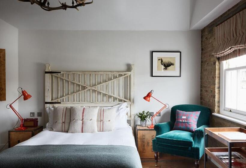 اتاق استاندارد, Artist Residence London