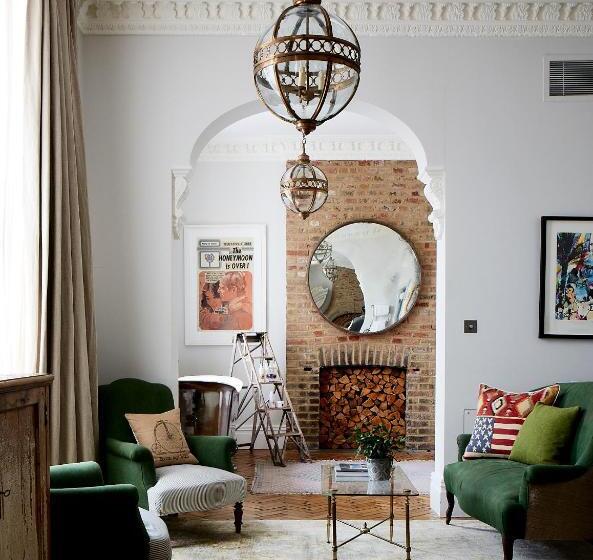 سوییت سوپریور, Artist Residence London