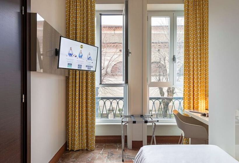 اتاق استاندارد یک نفره, B&b Hotel Milano Sant Ambrogio