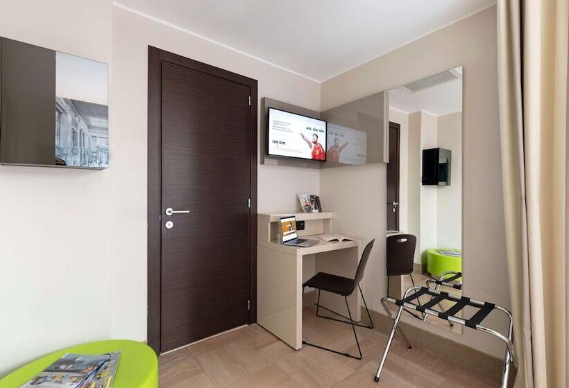 اتاق استاندارد با تراس, B&b Hotel Milano Sant Ambrogio