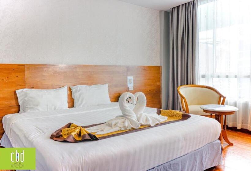 带大床的豪华间, Cbd Hotel Suratthani