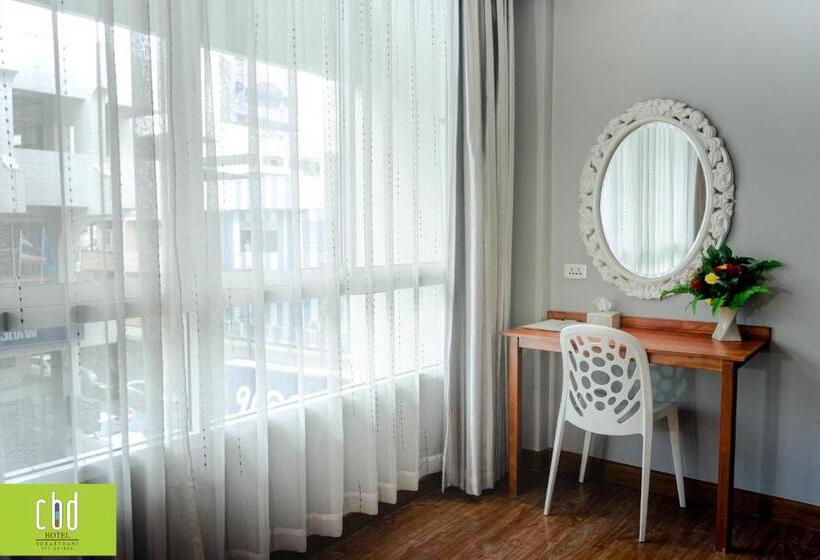 带大床的豪华间, Cbd Hotel Suratthani