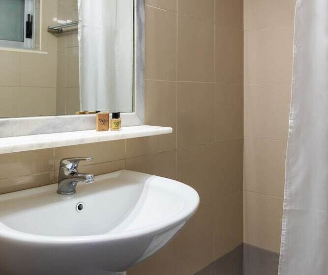 סוויטת ג'וניור, Galaxias