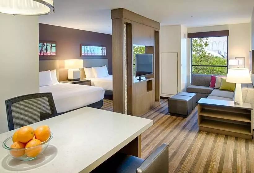 スタンダードスタジオ, Hyatt House Seattle Downtown