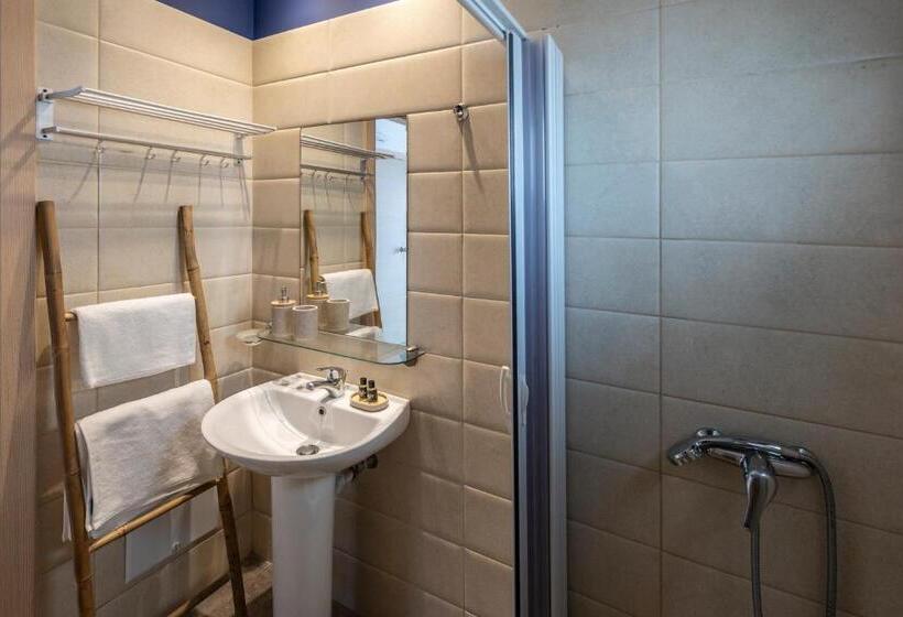 オーシャンビューデラックスルーム, Kontes Comfort