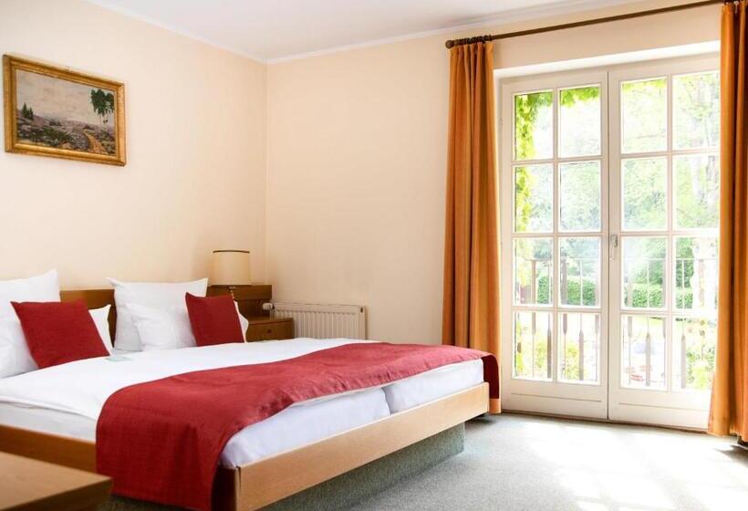 标准间, Landschloss Ernestgrün