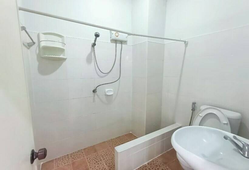 Quarto Superior, Piyaporn Hill Paradise