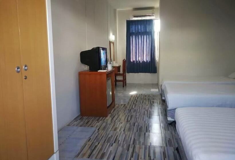 Quarto Superior, Piyaporn Hill Paradise