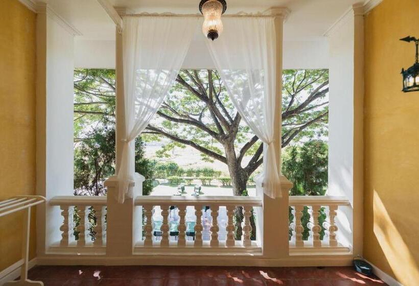 Номер Deluxe, Rosario Oasis Resort   Sha Plus