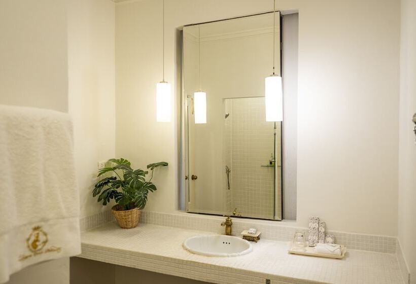 Номер Deluxe, Rosario Oasis Resort   Sha Plus