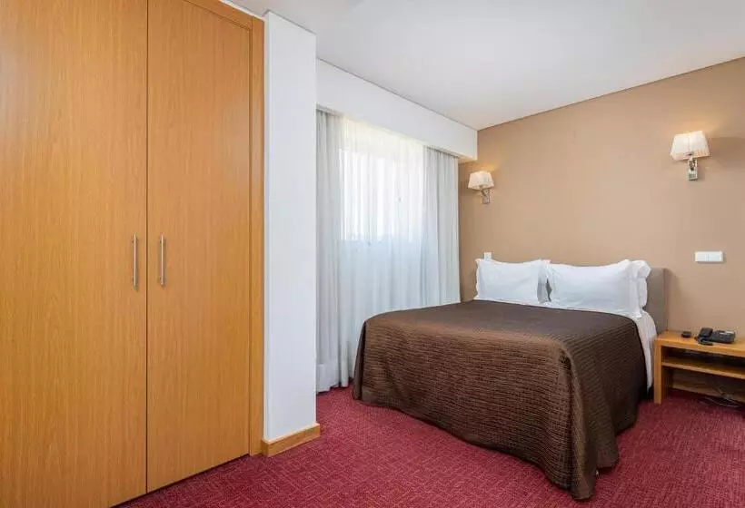 اتاق اکونومی یک تخته, Stay Hotel Leiria Centro